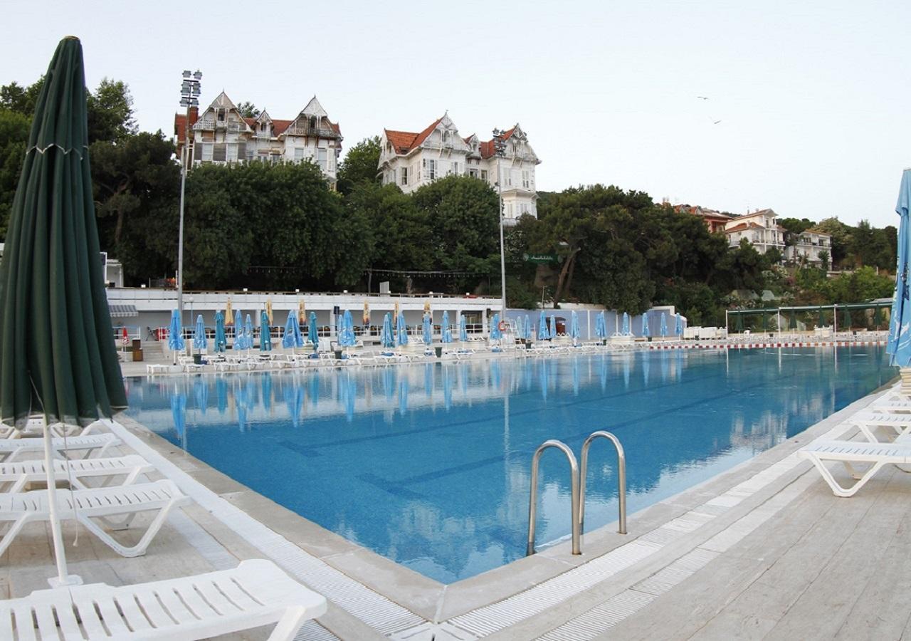 Anadolu Kulubu Hotel Adalar Eksteriør billede